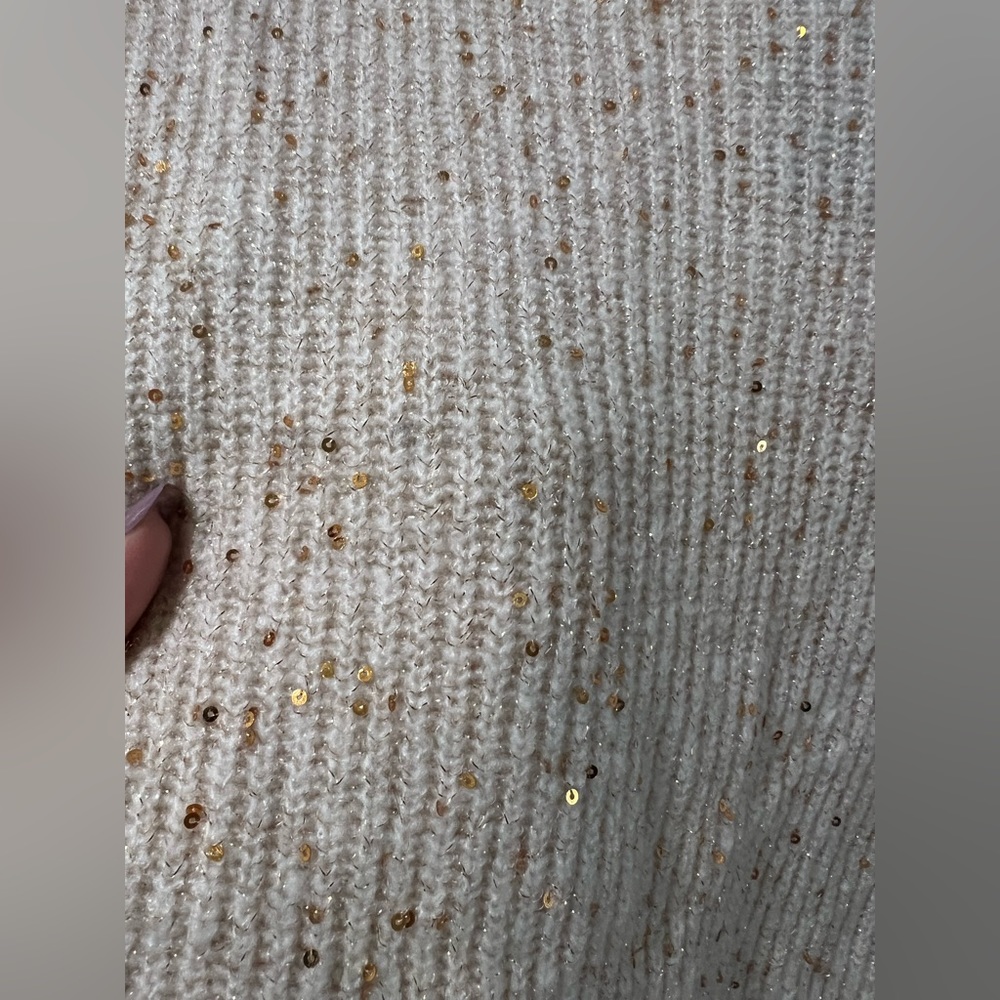 Express sweater - Picture 3 of 3